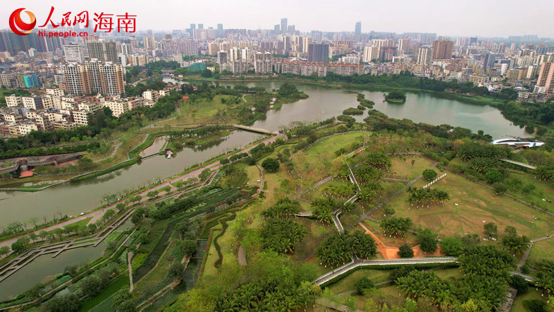 美舍河鳳翔濕地公園。 人民網 孟凡盛攝