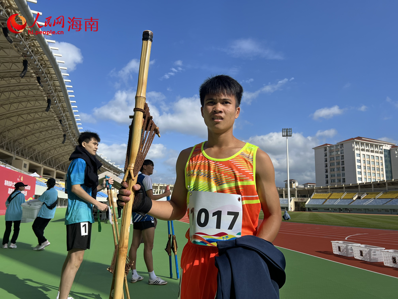 不服輸的董經斯。 人民網記者 李學山攝