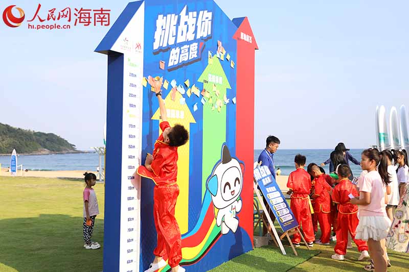 游戲體驗區(qū)。 人民網(wǎng)記者 孟凡盛攝