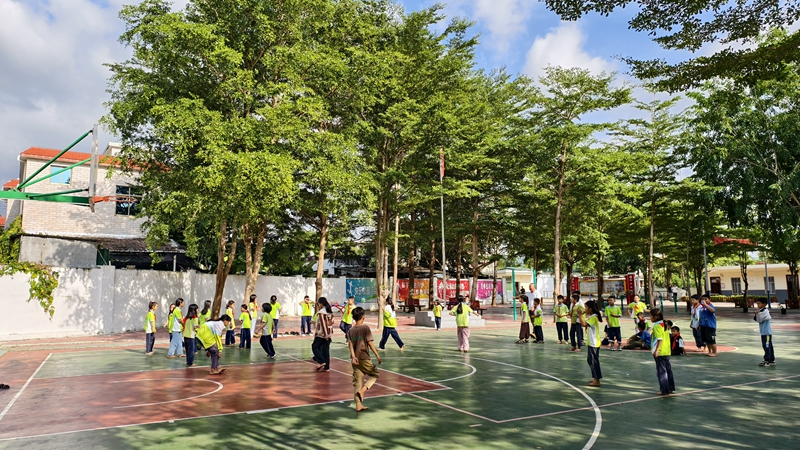 眉報小學吸引了更多的學生回歸。符澤民攝