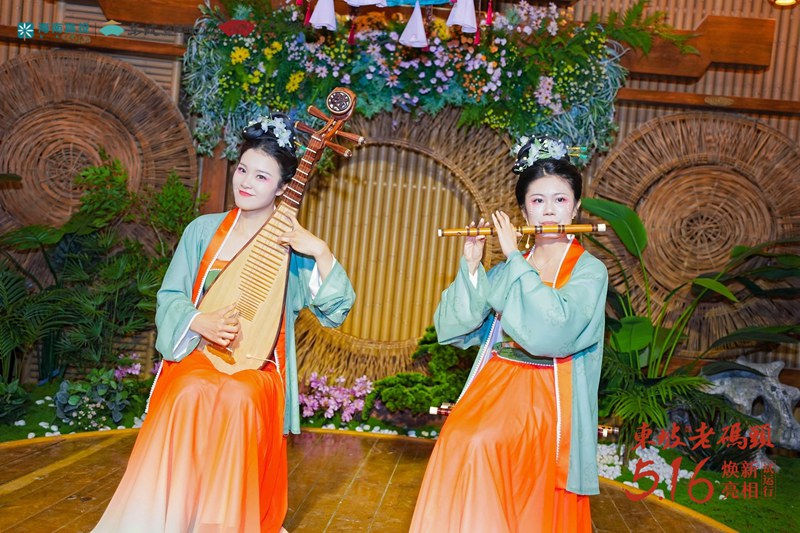 街區(qū)給游客帶來(lái)沉浸式文化體驗(yàn)。主辦方供圖