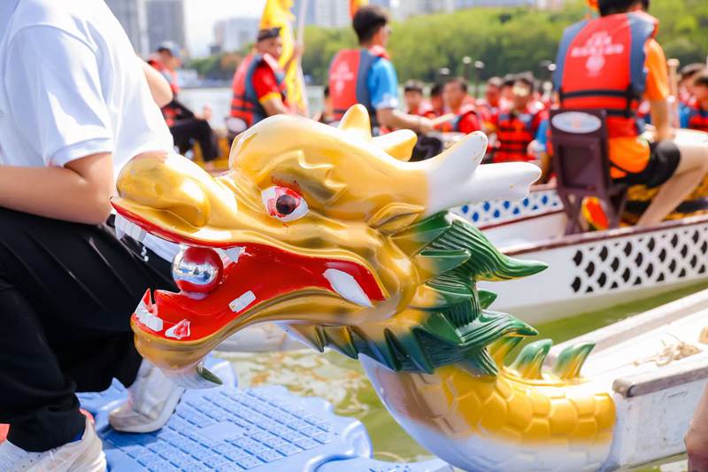 龍舟賽場外盡顯“體育+”魅力。主辦方供圖