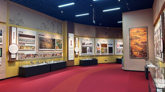 圖為“孕育·起源——少數民族傳統體育文化的共同歷史根基”展廳。馬那甫攝